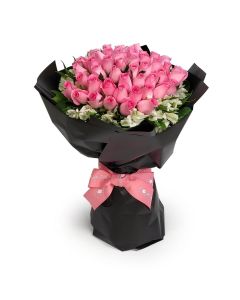 Pink World flower bouquet